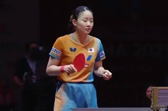 乐动体育官直播-穆古鲁扎回归赛场，爆冷首场状态亮眼，掘金观众沸腾！(穆古鲁扎最漂亮的照片)